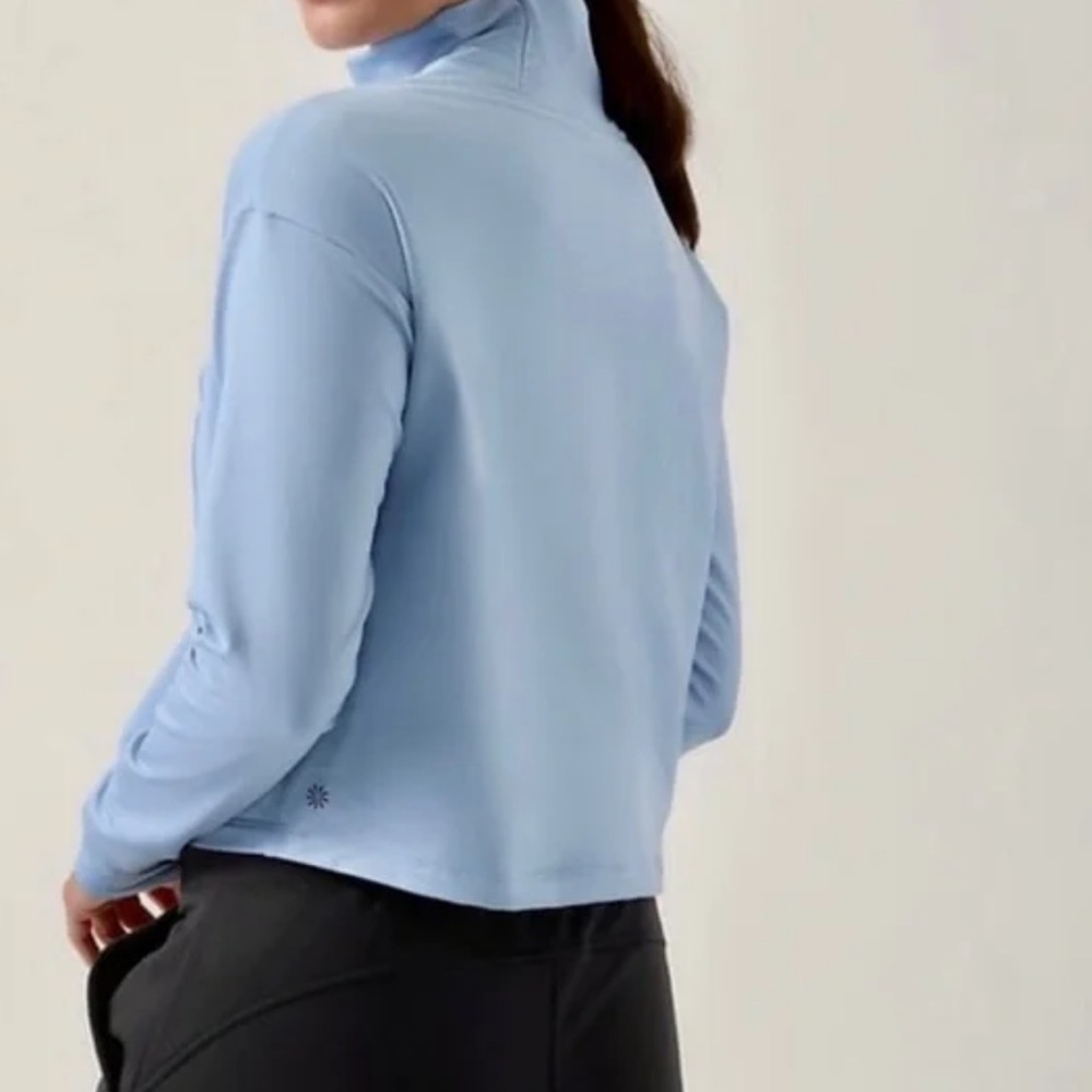 Athleta whistler sky blue mock neck top size XS - Picture 3 of 9